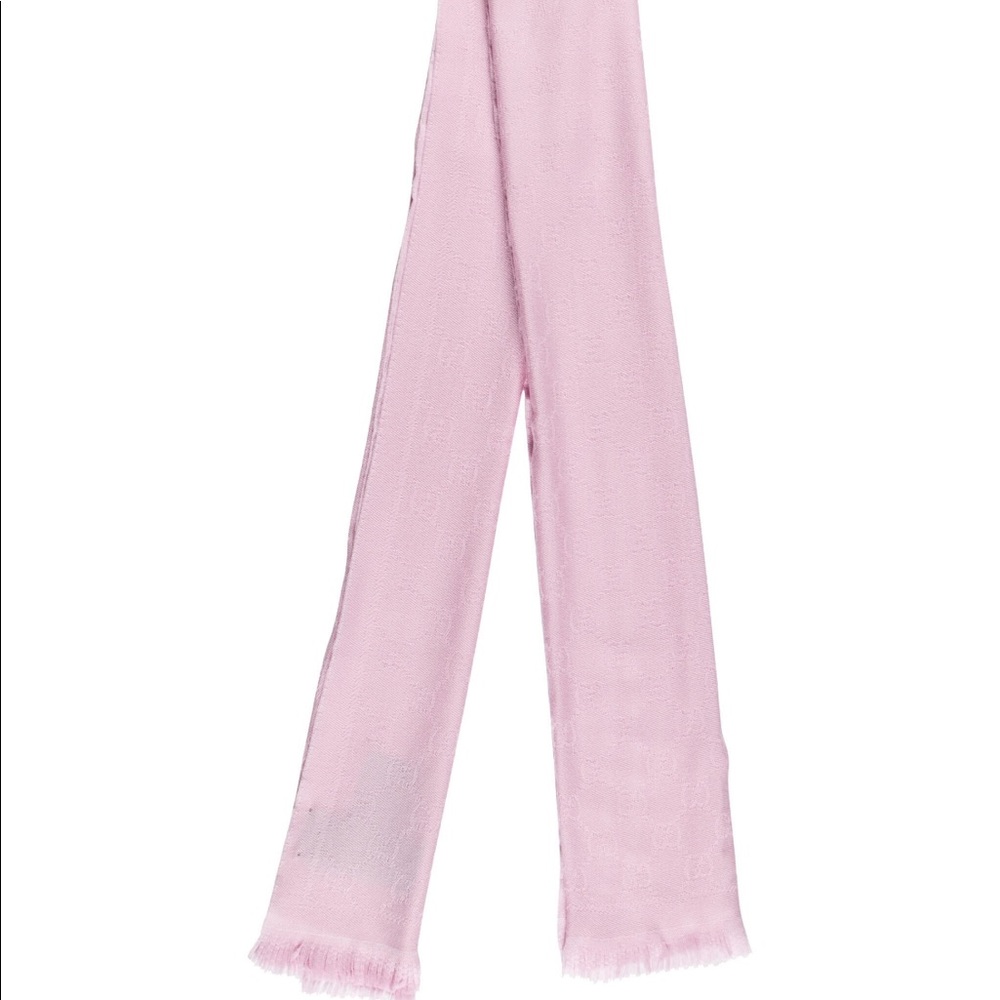 ❌SOLD❌Authentic Gucci Wool Scarf - Picture 3 of 5